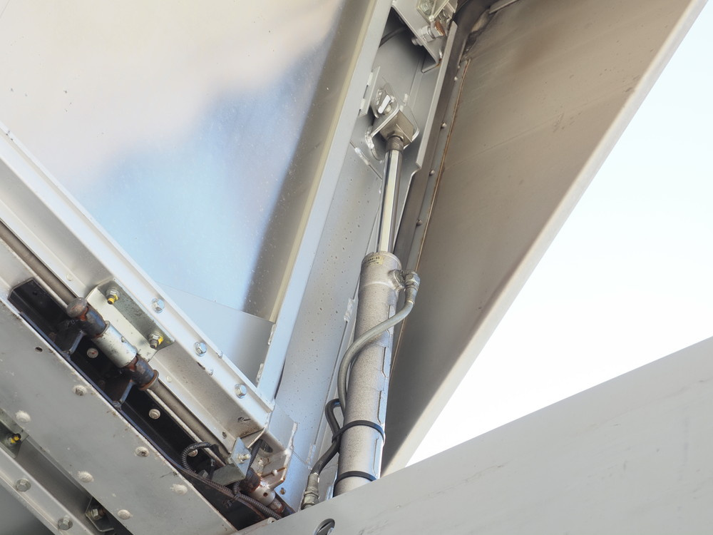 日野 レンジャー ウイング車 中型 TKG-FD7JLAG 年式 H25[写真11]