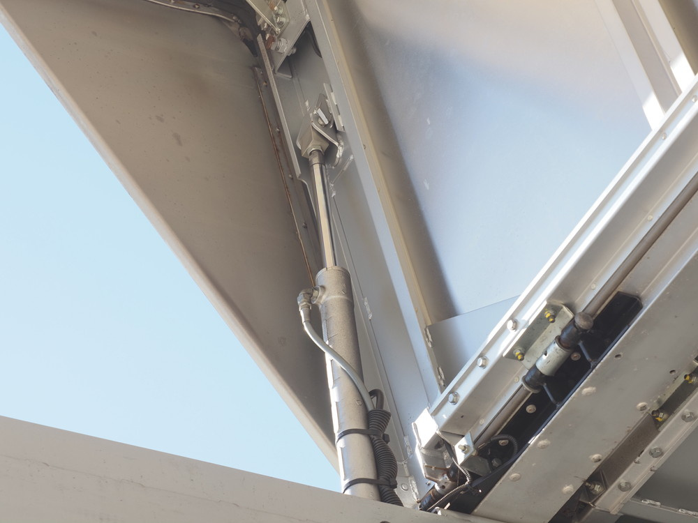 日野 レンジャー ウイング車 中型 TKG-FD7JLAG 年式 H25[写真16]