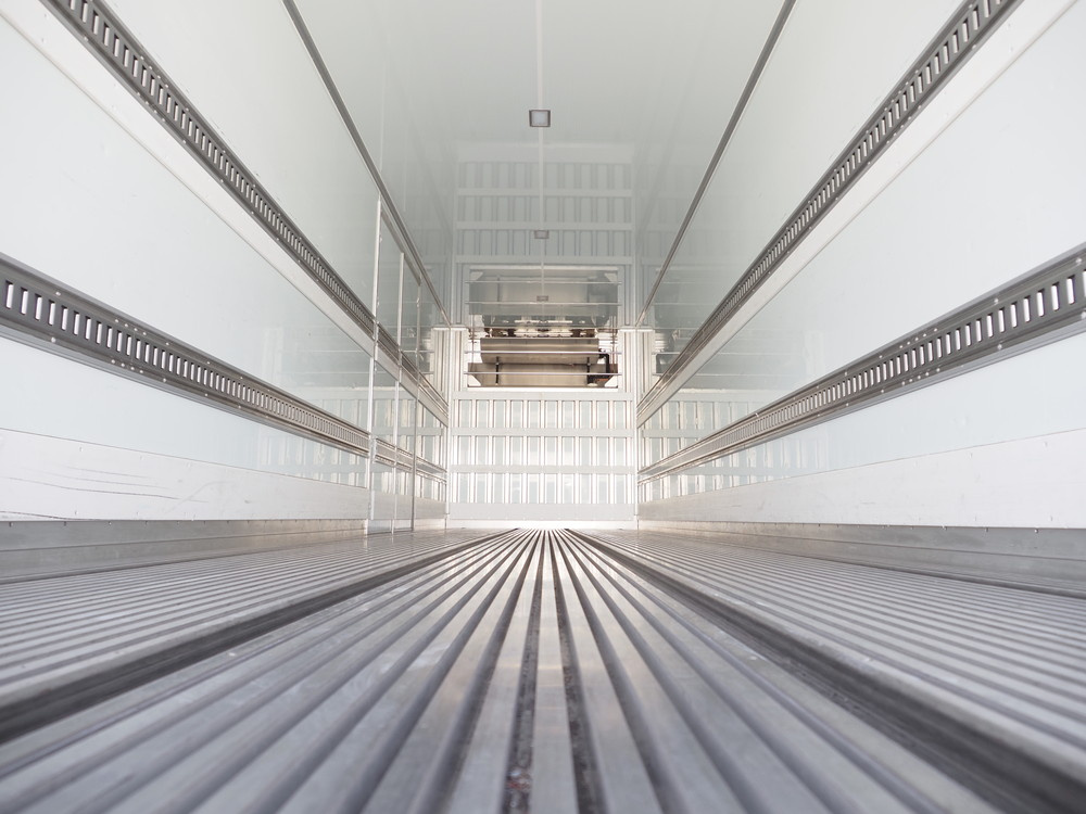 日野 プロフィア 冷凍バン 大型 2DG-FW1AHC 年式 R5[写真18]