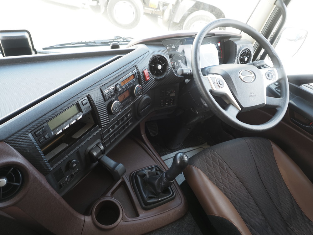 日野 プロフィア 冷凍バン 大型 2DG-FW1AHC 年式 R5[写真25]