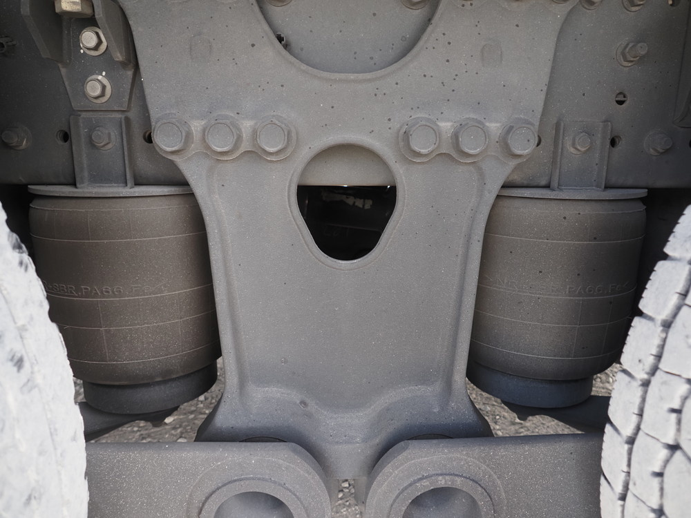 日野 プロフィア 冷凍バン 大型 2DG-FW1AHC 年式 R5[写真35]