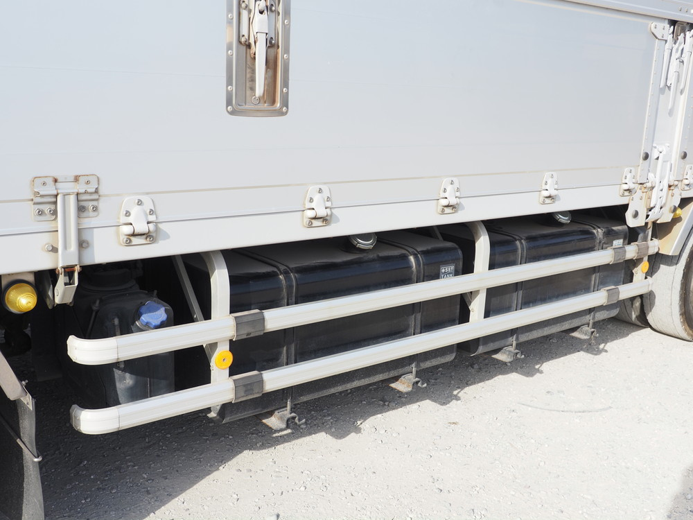 日野 プロフィア ウイング車 大型 QKG-FW1EXBG 年式 H26[写真17]