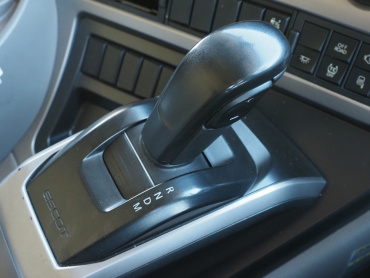 UDトラックス クオン ウイング車 大型 2PG-CG5CA 年式 R1[写真19]