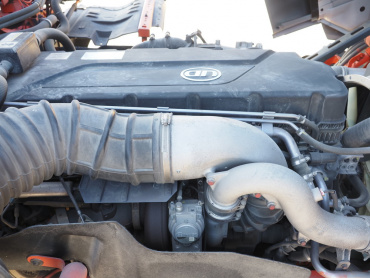 UDトラックス クオン ウイング車 大型 2PG-CG5CA 年式 R1[写真33]