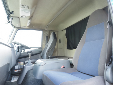 三菱ふそう ファイター 冷凍バン 中型 TKG-FK64F 年式 H27[写真33]