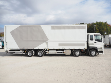 いすゞ ギガ ウイング車 大型 QKG-CYJ77A 年式 H27[写真05]