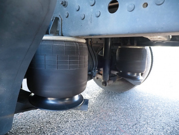 三菱ふそう ファイター 冷凍バン 中型 TKG-FK64F 年式 H27[写真36]