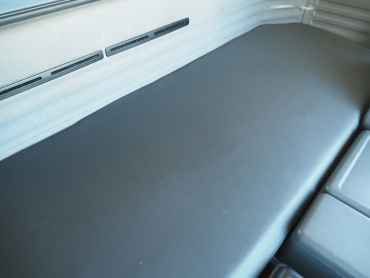 いすゞ ギガ 平ボディ 大型 QKG-CYL77A 年式 H28[写真28]