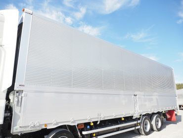 いすゞ ギガ ウイング車 大型 2PG-CYJ77C 年式 R4 [写真14]