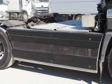 UDトラックス クオン トラクタ 大型 2PG-GK5AAB 年式 R1[写真10]