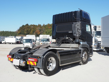 UDトラックス クオン トラクタ 大型 2PG-GK5AAB 年式 R1[写真04]