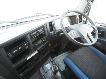 いすゞ ギガ ウイング車 大型 2PG-CYJ77CA 年式 H29[写真32]
