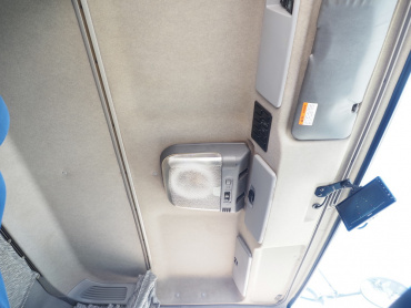いすゞ ギガ 冷凍ウイング 大型 QKG-CYJ77A 年式 H27[写真39]