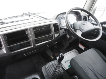 日野 レンジャー 冷凍バン 中型 TKG-FD9JLAG 年式 H28[写真24]