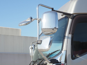 いすゞ ギガ ウイング車 大型 2PG-CYJ77C 年式 H29[写真10]