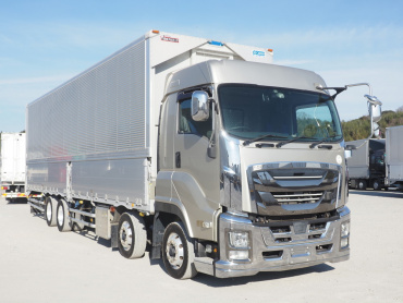 いすゞ ギガ ウイング車 大型 2PG-CYJ77C 年式 H29[写真05]