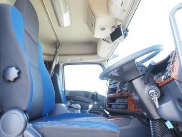 いすゞ ギガ ウイング車 大型 2PG-CYJ77C 年式 H29[写真32]
