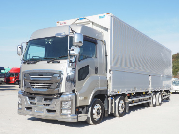 いすゞ ギガ ウイング車 大型 2PG-CYJ77C 年式 H29[写真01]