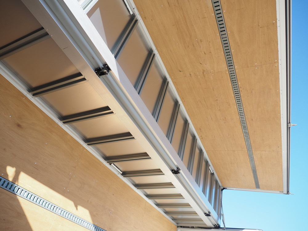 日野 レンジャー ウイング車 中型 2KG-FD2ABG 年式 R1[写真21]