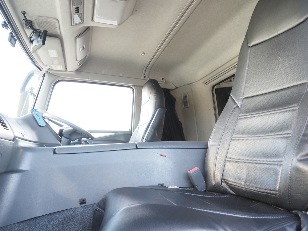 三菱ふそう スーパーグレート 冷凍ウイング 大型 QKG-FU54VZ 年式 H26[写真47]