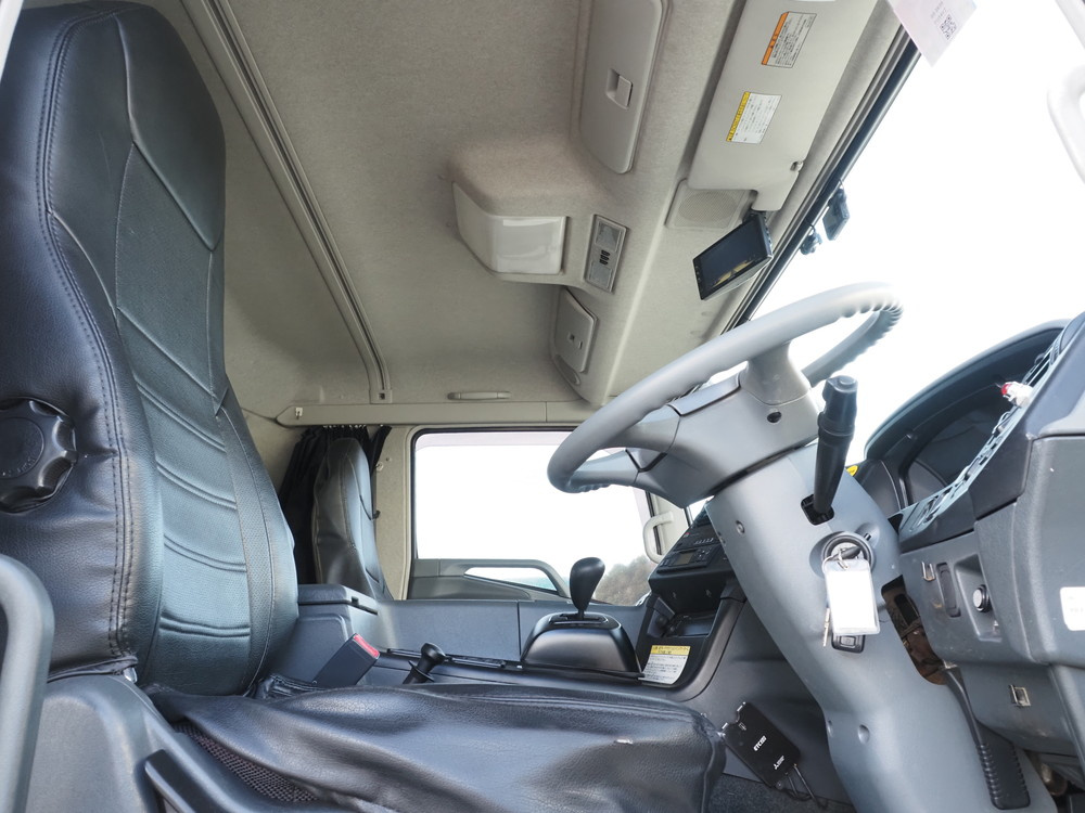 三菱ふそう スーパーグレート 冷凍ウイング 大型 QKG-FU54VZ 年式 H26[写真38]