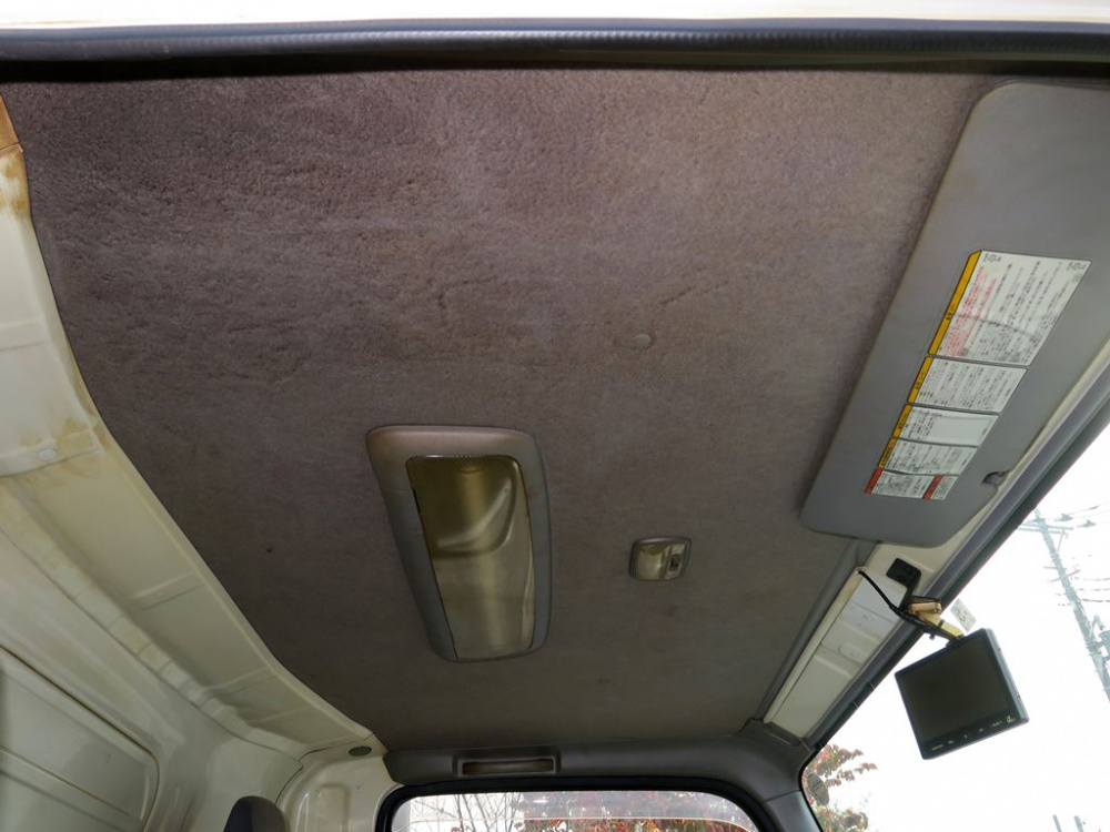 いすゞ エルフ 冷凍バン 小型 TPG-NPR85AN 年式 H28[写真17]