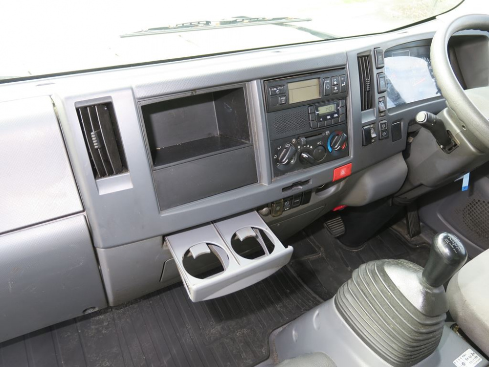 いすゞ エルフ 冷凍バン 小型 TPG-NPR85AN 年式 H28[写真18]