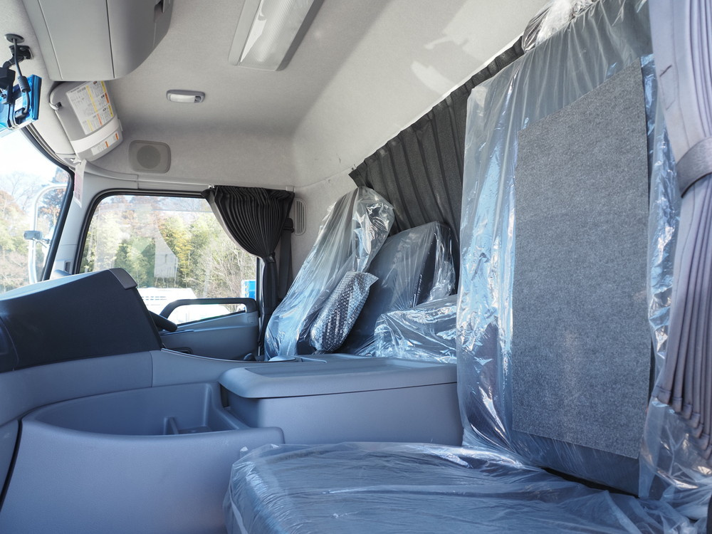 UDトラックス クオン ウイング車 大型 2PG-CG4FA 年式 R6[写真41]