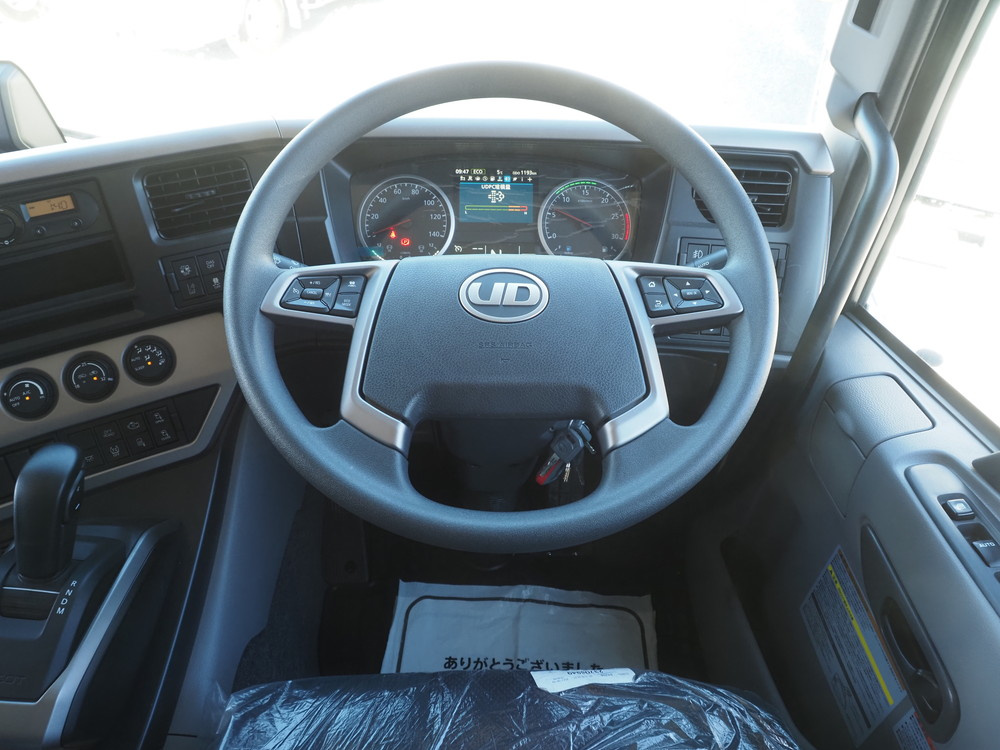 UDトラックス クオン ウイング車 大型 2PG-CG4FA 年式 R6[写真34]