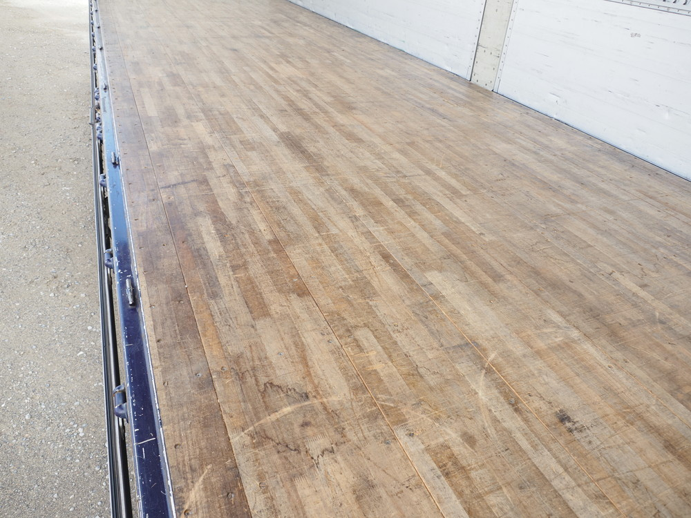 いすゞ ギガ ウイング車 大型 2PG-CYJ77C 年式 R1[写真26]