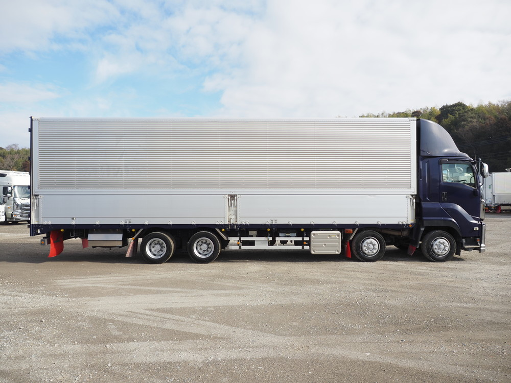 いすゞ ギガ ウイング車 大型 2PG-CYJ77C 年式 R1[写真11]