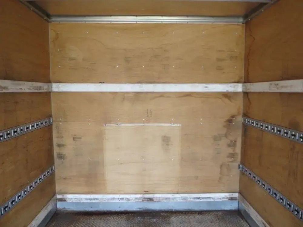 いすゞ フォワード バン車 中型 TKG-FRR90S2 年式 H25[写真09]