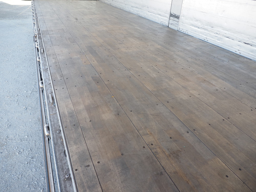 UDトラックス クオン ウイング車 大型 2PG-CG5CA 年式 R1[写真27]