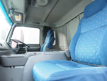 いすゞ ギガ ウイング車 大型 QKG-CYJ77A 年式 H28[写真37]