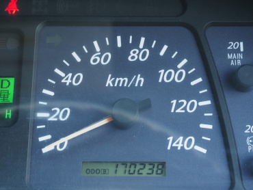 いすゞ ギガ 冷凍バン 大型 QKG-CYL77A 年式 H25[写真32]