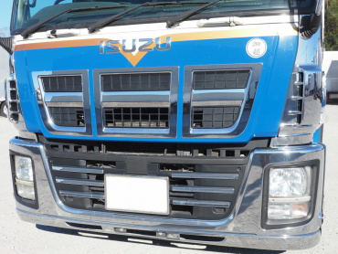 いすゞ ギガ ウイング車 大型 QKG-CYJ77A 年式 H27[写真08]