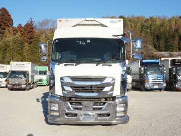 いすゞ ギガ ウイング車 大型 QKG-CYJ77B 年式 H28 [写真03]