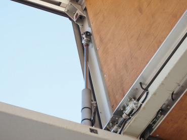 いすゞ ギガ ウイング車 大型 QKG-CYJ77B 年式 H28 [写真14]