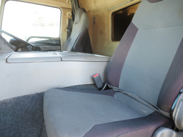 三菱ふそう スーパーグレート ウイング車 大型 QPG-FU64VZ 年式 H27[写真37]