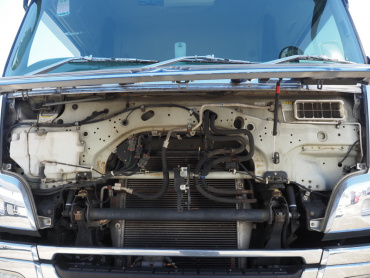 三菱ふそう スーパーグレート ウイング車 大型 QPG-FU64VZ 年式 H27[写真42]