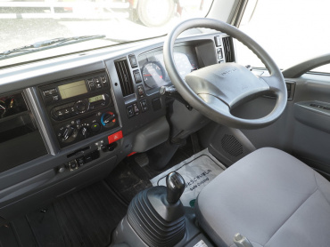 いすゞ エルフ 冷凍バン 小型 TPG-NMR85AN 年式 H28[写真25]