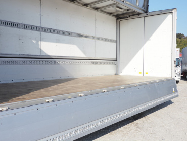 三菱ふそう ファイター ウイング車 中型 2KG-FK64F 年式 R1[写真22]