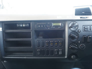 三菱ふそう ファイター ウイング車 中型 2KG-FK64F 年式 R1[写真33]