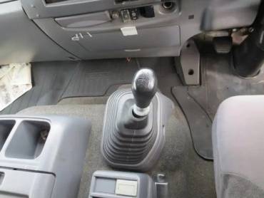 いすゞ フォワード バン車 中型 TKG-FRR90S2 年式 H25 [写真15]