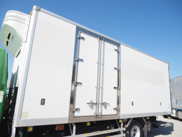 三菱ふそう ファイター 冷凍バン 中増t QKG-FK65FZ 年式 H24[写真14]