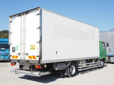 三菱ふそう ファイター 冷凍バン 中増t QKG-FK65FZ 年式 H24[写真06]