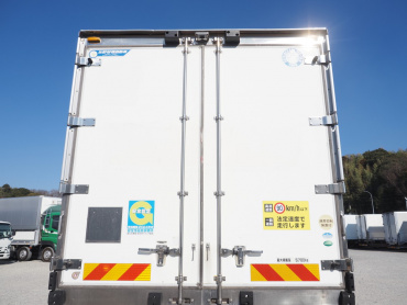 三菱ふそう ファイター 冷凍バン 中増t QKG-FK65FZ 年式 H24[写真10]