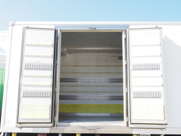 三菱ふそう ファイター 冷凍バン 中増t QKG-FK65FZ 年式 H24[写真18]