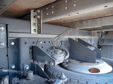 いすゞ エルフ バン車 小型 BDG-NMR85AN 年式 H20[写真27]