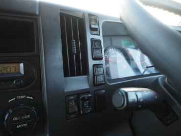 いすゞ フォワード ウイング車 中型 TKG-FRR90S2 年式 H27[写真33]